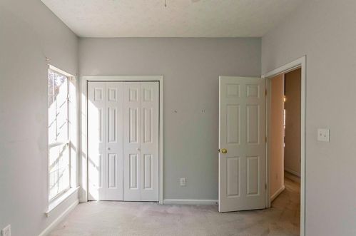 219 Hemlock Dr, Stockbridge GA  30281-2330 exterior
