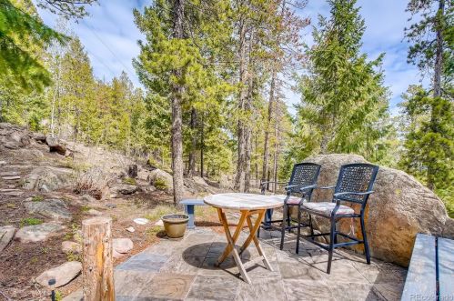 8425 Doubleheader Ranch Rd, Morrison CO 80465-2511 exterior