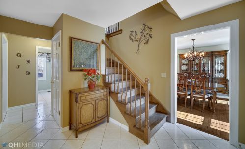 516 Nichols Rd, Arlington Hts, IL 60004-1320