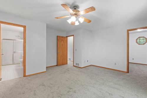 15864 Garden View Ct, Saint Paul MN  55124-7015 exterior