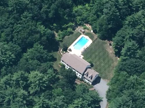 109 Mooar Hill Rd, Hollis, NH 03049-6243