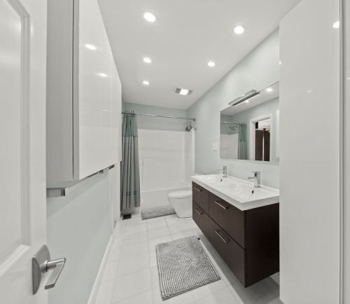 2228 Graystone Dr, Joliet IL  60431-8785 exterior