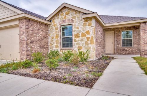 1512 Wild Rye Cir, Princeton TX  75407 exterior