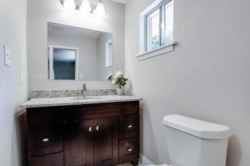 5216 Morley Ave, Fort Worth TX  76133-2151 exterior