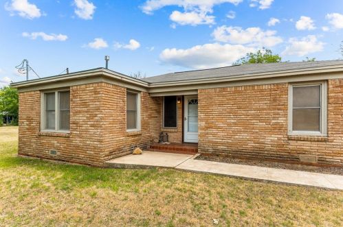 2370 Washington St, Stephenville, TX 76401-4626
