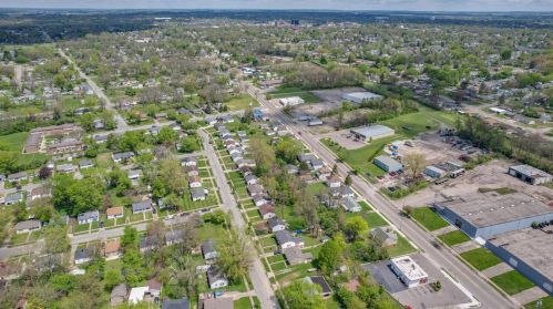 1802 Springmont Ave, Springfield OH  45506-2957 exterior