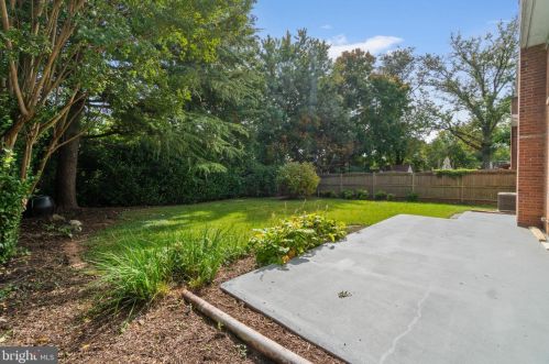 10111 Renfrew Rd, Silver Spring MD 20901-2015 exterior