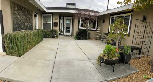 100 Falcon Ln, Redlands, CA 92374-4111