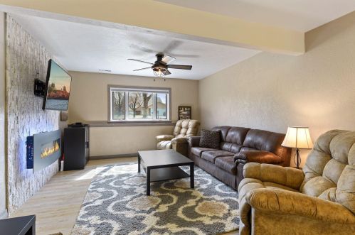 5727 126th St, Saint Paul MN  55124-8210 exterior