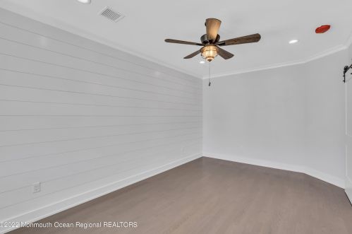 19 Sturgis Rd, Lavallette NJ 08735-2843 exterior