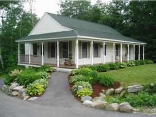 89 Barnard Ridge Rd, Meredith, NH 03253-6506
