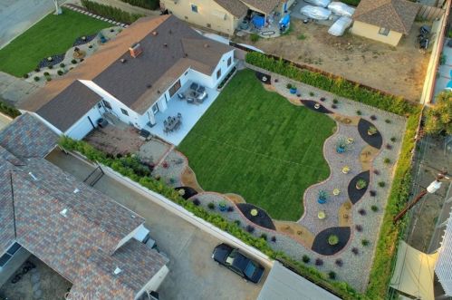 1622 Virginia Ave, Glendale CA  91202-1246 exterior