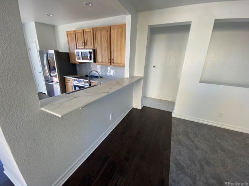 841 Willow Dr, Denver CO  80603-7743 exterior