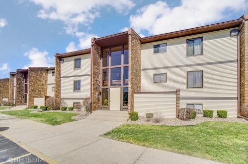 314 Summit Park Ct, Crown Point, IN 46307-2678