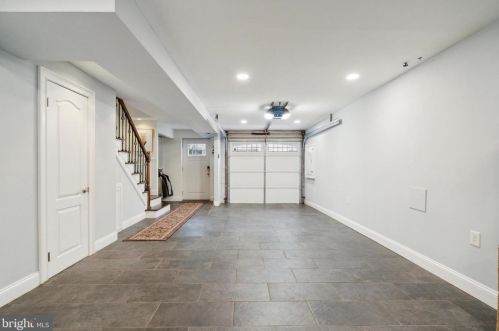 710 Lombard St, Philadelphia PA  19147-1315 exterior