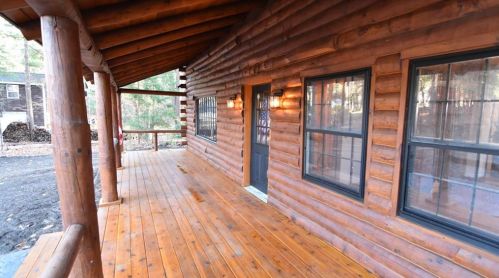290 Douglas Tpke, Burrillville, RI 02830-1605