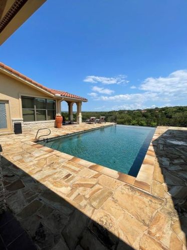 212 Capri, Austin TX  78734-4306 exterior
