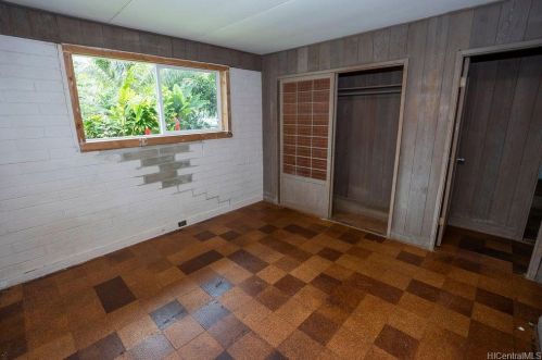 48 Akamu Pl, Honolulu HI  96817-1422 exterior