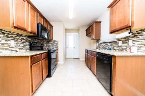 809 College St, Princeton TX  75407-6734 exterior