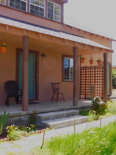 107 Capitol Hill Dr, Lake Nacimiento, CA 93446-2730