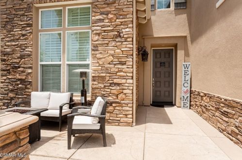 3145 Griffon Ct, Simi Valley, CA 93065-0500