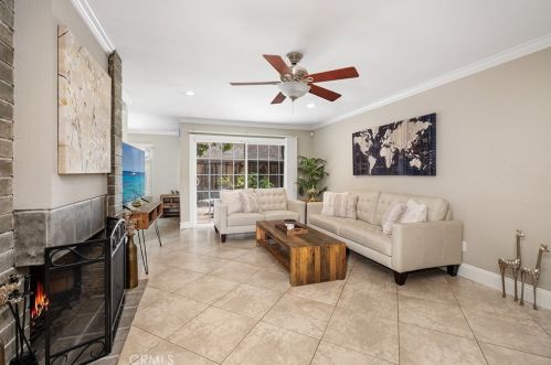 10 Cherry, Irvine CA  92612-2313 exterior