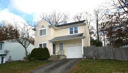 26 Fox Run, Torrington, CT 06790-3475