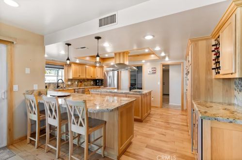 2150 Gratton St, Riverside CA  92504-5201 exterior