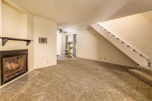 2126 Oceanside Blvd, Oceanside, CA 92054-4447