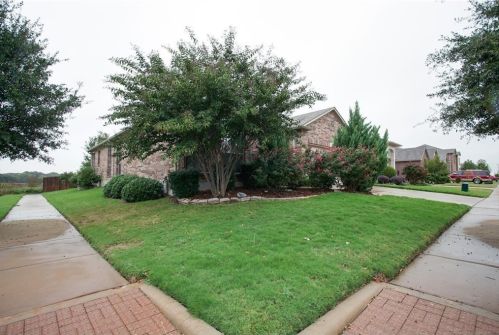 3416 Hornbeam St, Argyle TX  76226-2480 exterior