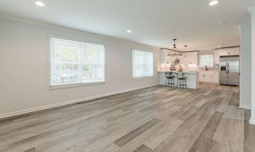 1403 Jonesboro Rd, Atlanta GA  30315-4018 exterior