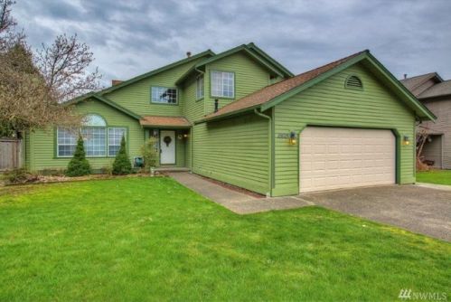 15625 156th Pl, Seattle, WA 98058-6328