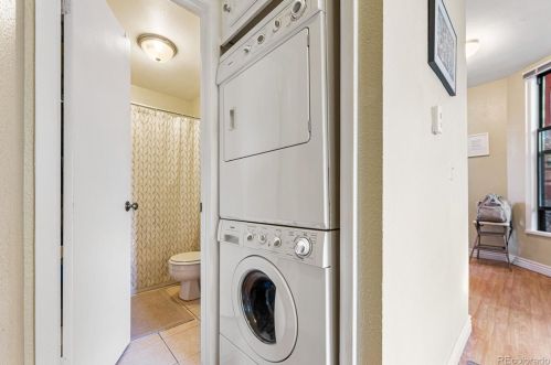 2126 High St, Denver CO 80210-6324 exterior