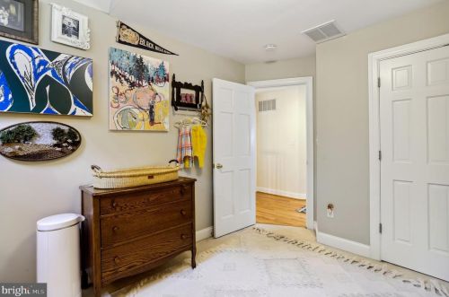 410 Old County Rd, Severna Park MD 21146-4655 exterior