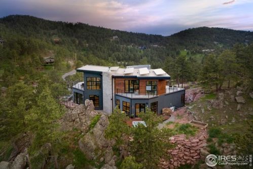 819 Timber Ln, Boulder CO  80304-0485 exterior