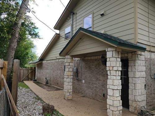 2901 Dresden Cv, Austin, TX 78723-4714
