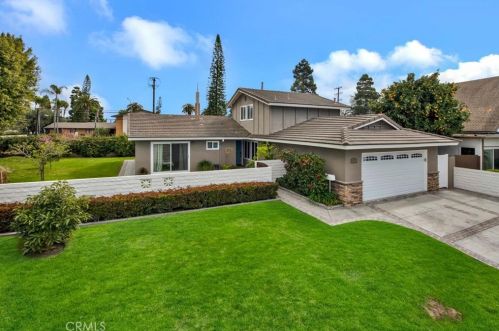17540 Chestnut St, Santa Ana, CA 92708-4512