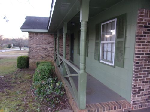 1164 Tony Vly Dr, Conyers GA 30013-2943 exterior