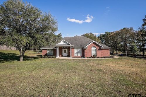 200 Lexington Dr, Big Sandy, TX 75755-2443