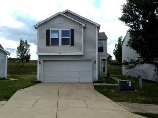 613 Fern St, Greenfield, IN 46140-7526