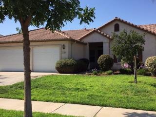 3400 Tyler Ave, Visalia, CA 93291-6572