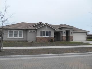 815 7th St, Ripon, CA 95366-2564