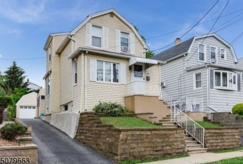 25 Race St, Nutley, NJ 07110-2627