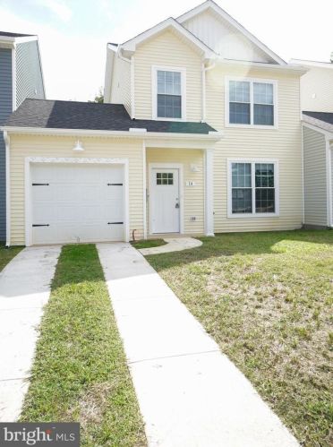 24 Parkview Dr, Carlisle, PA 17013-2208