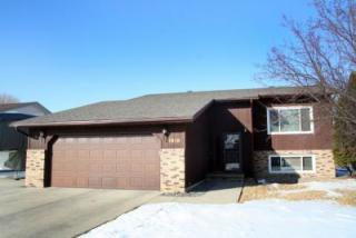1619 37th Ave, Fargo, ND 58104-6331