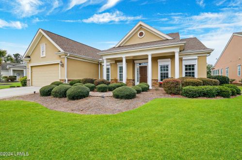 7 Spring Beauty Dr, Bluffton, SC 29909-7147