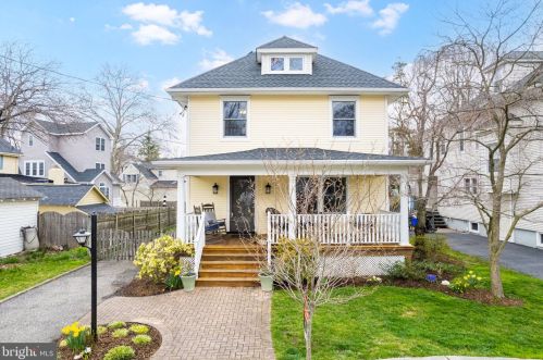 127 Avondale Ave, Tavistock, NJ 08033-2635