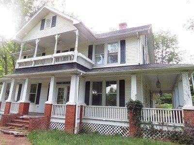 30447 Oxford Ave, Emory, VA 24327