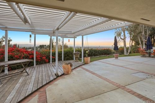 12892 Panorama Pl, Santa Ana, CA 92705-1355