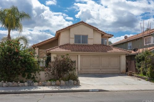 241 Tahoe St, Perris, CA 92571-2796